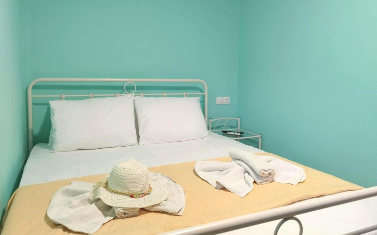 Sleepili Lägenhet Vrísai Exteriör bild